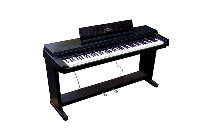Yamaha-CLP-550