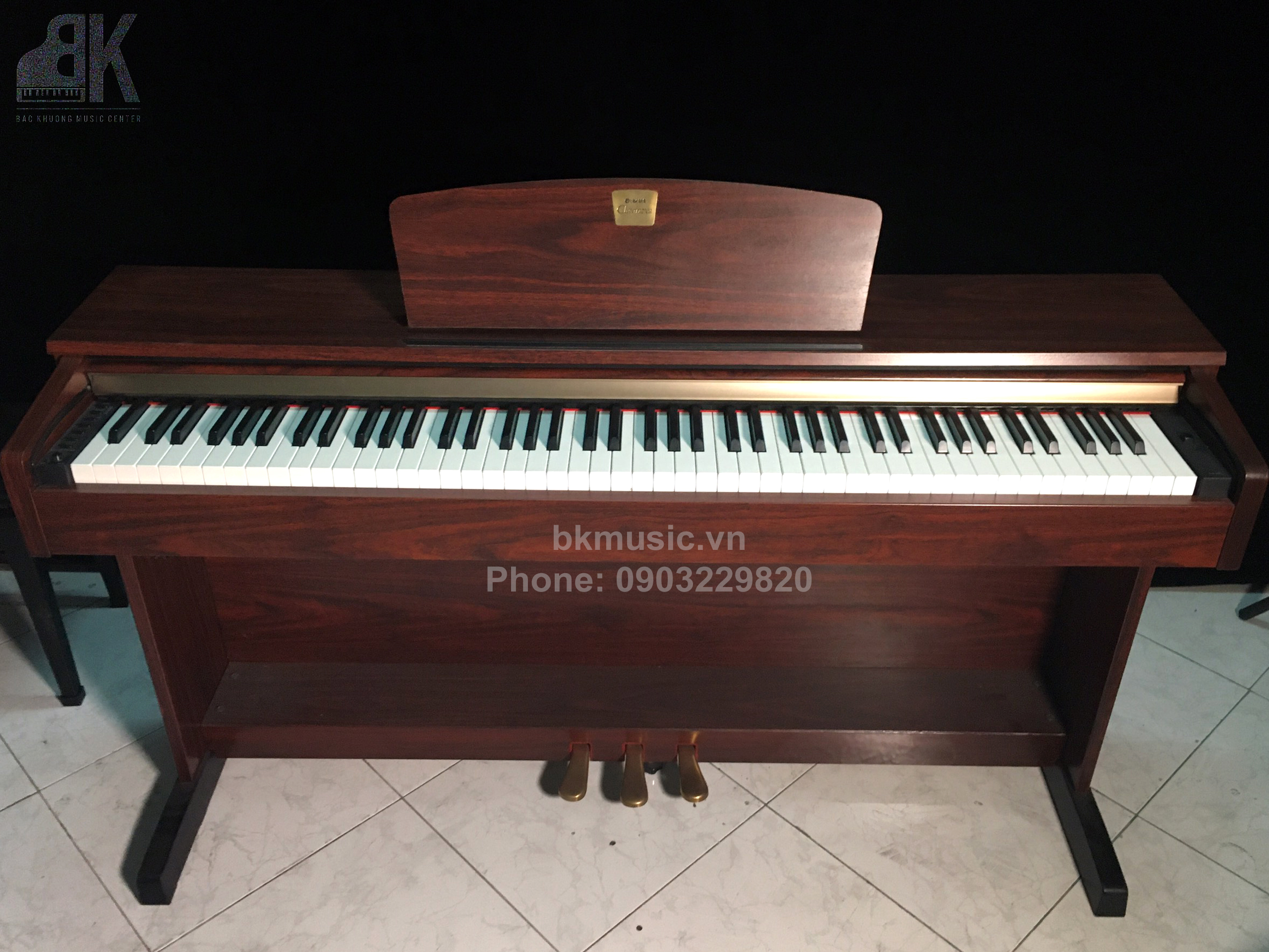 PIANO-YAMAHA-CLP-320